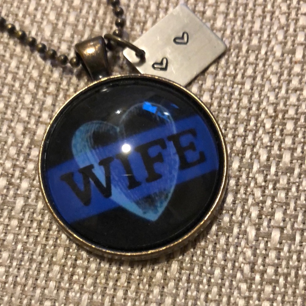 Thin Blue Line Wife  antique gold Heart Pendant - 💙